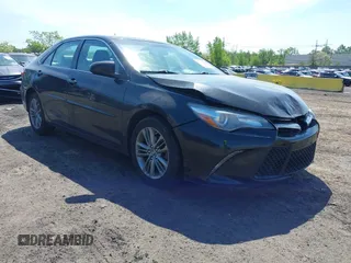 2017 Toyota Camry XLE z VIN 4T1BF1FK3HU760865, wystawiony jako IAAI lot #42219842 z przebiegiem 279 878 mil mil oraz . Historia ofert i sprzedaży dostępna na DreamBid. Obrazek 1.