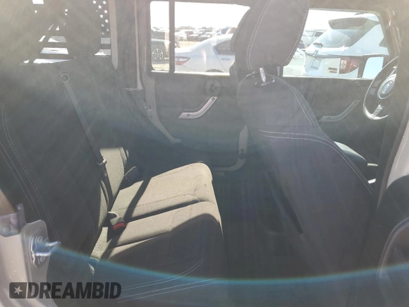 2017 Jeep Wrangler Unlimited Sahara with VIN 1C4BJWEG3HL738819, listed as a Copart auction lot 86483994 with 49,715 mi miles and Salvage Title. Bid and sale history available at carsss.com. Image 11.