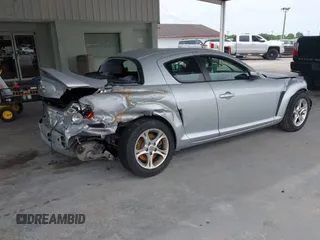 2007 Mazda RX-8 Grand Touring z VIN JM1FE173270210398, wystawiony jako IAAI lot #42393144 z przebiegiem 71 207 mil mil oraz . Historia ofert i sprzedaży dostępna na DreamBid. Obrazek 4.