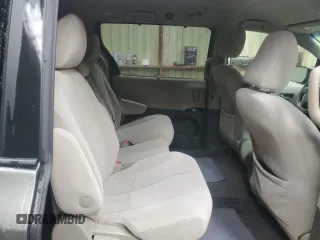 2011 Toyota Sienna LE AAS с VIN 5TDKK3DC6BS056176, выставлен на аукционе Copart как лот 58148845 с пробегом 412 435 миль миль и Чистый • Clean title. История ставок и продаж доступна на DreamBid. Изображение 11.