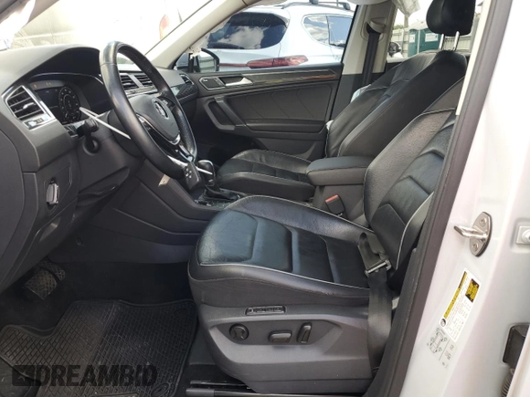 2018 Volkswagen Tiguan SEL Premium with VIN 3VV5B7AX8JM123582, listed as a Copart auction lot 51914115 with 114,549 mi miles and Salvage Title. Bid and sale history available at DreamBid. Image 7.