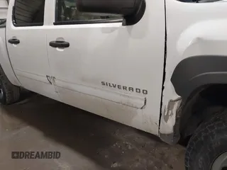 2012 Chevrolet Silverado 1500 LT with VIN 3GCPKSEA8CG197294, listed as a IAAI auction lot 41726980 with 187,803 mi miles and . Bid and sale history available at DreamBid. Image 6.