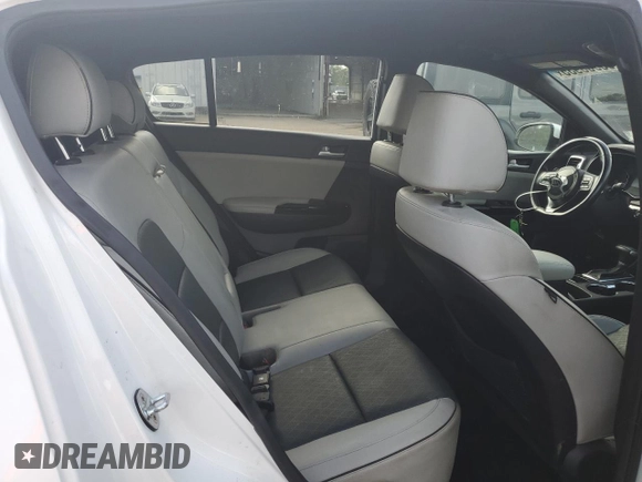 2018 Kia Sportage EX with VIN KNDPN3AC1J7428503, listed as a Copart auction lot 60965935 with 118,027 mi miles and Clean title. Bid and sale history available at DreamBid. Image 11.