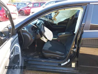 2015 Nissan Altima SV with VIN 1N4AL3AP7FC297435, listed as a IAAI auction lot 41334651 with 147,356 mi miles and . Bid and sale history available at DreamBid. Image 5.
