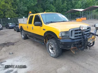 2002 Ford F-350 XL with VIN 1FTSW31F82EA52722, listed as a IAAI auction lot 42688553 with 121,065 mi miles and . Bid and sale history available at DreamBid. Image 1.