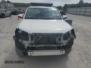 2023 Toyota 4Runner SR5 Premium with VIN JTENU5JR0P6153775, listed as a Copart auction lot 53680035 with 22,662 mi miles and Salvage title. Bid and sale history available at DreamBid. Image 5.