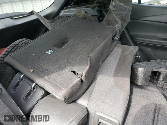 2020 Buick Encore GX Preferred z VIN KL4MMCSL6LB127482, wystawiony jako Copart lot #50872545 z przebiegiem 83 621 mil mil oraz Szkoda całkowita • Salvage title. Historia ofert i sprzedaży dostępna na DreamBid. Obrazek 12.