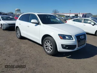 2012 Audi Q5 2.0T Premium Plus with VIN WA1LFAFP0CA041503, listed as a IAAI auction lot 41986454 with 97,925 mi miles. Bid and sale history available at carsss.com. Image 1.