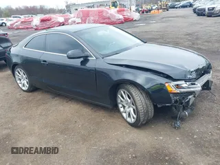 2012 Audi A5 Premium Plus z VIN WAULFAFR4CA021100, wystawiony jako IAAI lot #42026368 z przebiegiem 113 291 mil mil oraz . Historia ofert i sprzedaży dostępna na DreamBid. Obrazek 1.