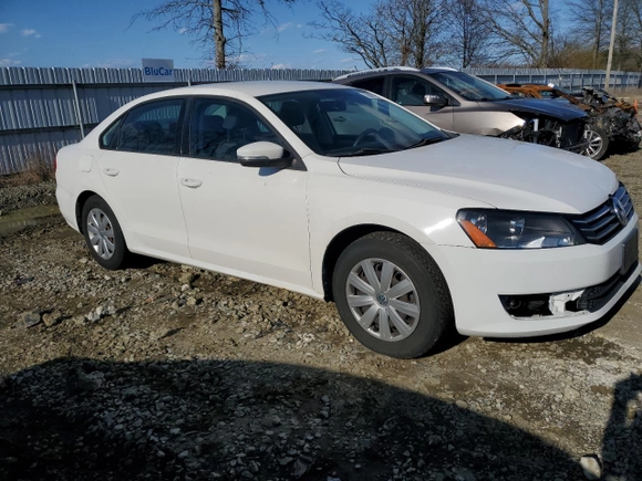 2013 Volkswagen Passat S with VIN 1VWAP7A33DC032489, listed as a Copart auction lot 50397525 with 118,665 mi miles and Salvage Title. Bid and sale history available at carsss.com. Image 4.