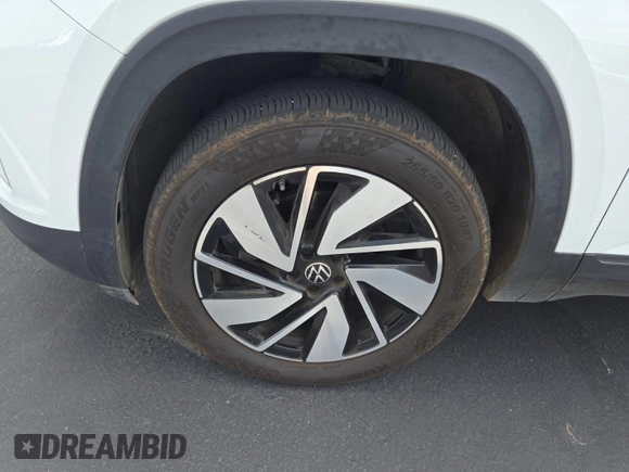 2024 Volkswagen Atlas SE с VIN 1V2HR2CA9RC564720, выставлен на аукционе IAAI как лот 42774211 с пробегом 22 207 миль миль и . История ставок и продаж доступна на DreamBid. Изображение 16.