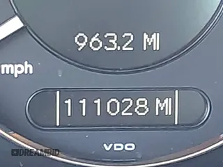 2007 Mercedes-Benz E 350 with VIN WDBUF87X87X223405, listed as a IAAI auction lot 42130506 with 111,028 mi miles and . Bid and sale history available at DreamBid. Image 14.