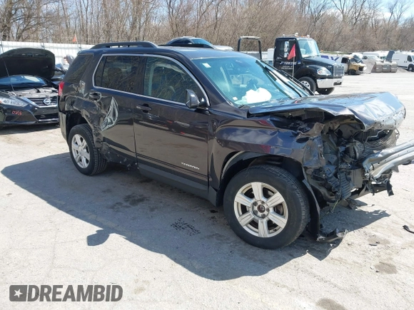 2015 GMC Terrain SLT z VIN 2GKFLXEK8F6433297, wystawiony jako IAAI lot #42055519 z przebiegiem 142 314 mil mil oraz . Historia ofert i sprzedaży dostępna na DreamBid. Obrazek 1.