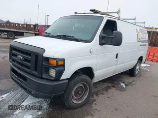 2008 Ford Econoline Cargo Commercial z VIN 1FTNE14W08DA57153, wystawiony jako IAAI lot #41596848 z przebiegiem 121 347 mil mil oraz . Historia ofert i sprzedaży dostępna na DreamBid. Obrazek 17.