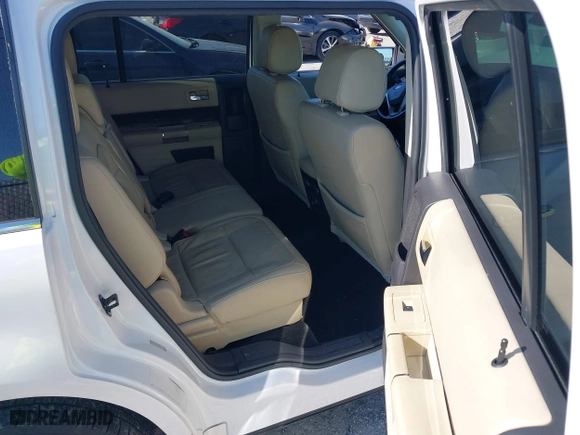 2017 Ford Flex Limited with VIN 2FMGK5D81HBA13240, listed as a IAAI auction lot 41694206 with 113,356 mi miles. Bid and sale history available at carsss.com. Image 8.