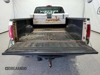 2004 Ford F-350 XL с VIN 1FTSW30L54EC18947, выставлен на аукционе Copart как лот 58746445 с пробегом 192 511 миль миль и Чистый • Clean title. История ставок и продаж доступна на DreamBid. Изображение 10.
