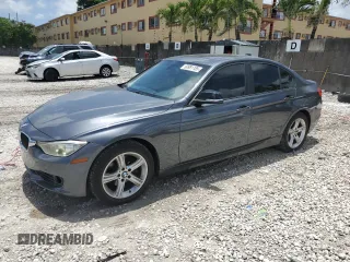 2014 BMW 3 Series 328i z VIN WBA3A5C50EP601354, wystawiony jako Copart lot #60981185 z przebiegiem 106 361 mil mil oraz Czysty tytuł • Clean title. Historia ofert i sprzedaży dostępna na DreamBid. Obrazek 1.