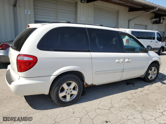 2006 Dodge Grand Caravan SXT with VIN 2D4GP44L56R780472, listed as a Copart auction lot 70472024 with 125,443 mi miles and Clean Title. Bid and sale history available at carsss.com. Image 3.