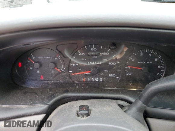 2000 Ford Taurus SE z VIN 1FAFP53U5YA259273, wystawiony jako Copart lot #52787305 z przebiegiem 234 848 mil mil oraz Szkoda całkowita • Salvage title. Historia ofert i sprzedaży dostępna na DreamBid. Obrazek 9.
