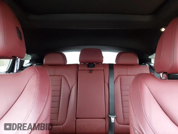 2021 BMW X4 M40i z VIN 5UX2V5C08M9H82988, wystawiony jako Copart lot #88169095 z przebiegiem 61 826 mil mil oraz Szkoda całkowita • Salvage title. Historia ofert i sprzedaży dostępna na DreamBid. Obrazek 10.