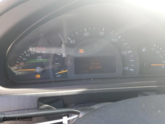 2005 Mercedes-Benz G-Class with VIN WDCYR49E75X160903, listed as a Copart auction lot 69366754 with 261,399 mi miles and Salvage Title. Bid and sale history available at carsss.com. Image 9.