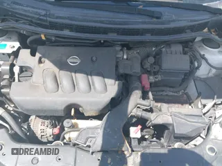2007 Nissan Versa SL z VIN 3N1BC13E17L422145, wystawiony jako IAAI lot #42048022 z przebiegiem 225 047 mil mil oraz . Historia ofert i sprzedaży dostępna na DreamBid. Obrazek 10.