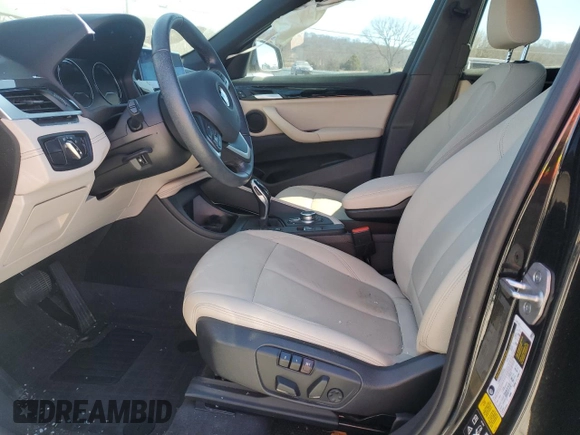 2021 BMW X1 xDrive28i with VIN WBXJG9C06M5U39389, listed as a Copart auction lot 46702675 with 39,594 mi miles and Salvage Title. Bid and sale history available at carsss.com. Image 7.