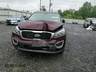 2017 Kia Sorento LX с VIN 5XYPGDA30HG289722, выставлен на аукционе Copart как лот 57778715 с пробегом 64 553 миль миль и Списание • Salvage title. История ставок и продаж доступна на DreamBid. Изображение 14.