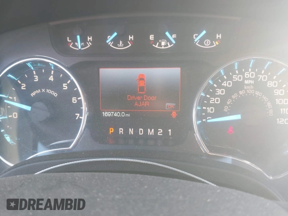 2011 Ford F-150 XL with VIN 1FTEX1CM4BFB90214, listed as a IAAI auction lot 41260233 with 169,740 mi miles. Bid and sale history available at carsss.com. Image 7.
