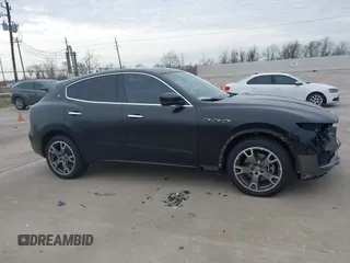 2019 Maserati Levante z VIN ZN661XUA0KX317515, wystawiony jako IAAI lot #41328119 z przebiegiem 47 433 mil mil oraz . Historia ofert i sprzedaży dostępna na DreamBid. Obrazek 13.