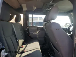 2018 Jeep Wrangler Unlimited Sport S z VIN 1C4HJWDG8JL927497, wystawiony jako Copart lot #55788905 z przebiegiem Nie podano mil oraz Szkoda całkowita • Salvage title. Historia ofert i sprzedaży dostępna na DreamBid. Obrazek 10.