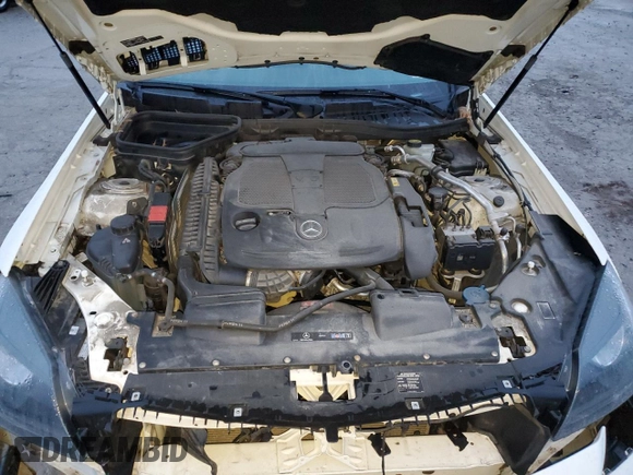 2012 Mercedes-Benz SLK 350 z VIN WDDPK5HA7CF026962, wystawiony jako Copart lot #42759625 z przebiegiem 51 512 mil mil oraz Szkoda całkowita • Salvage title. Historia ofert i sprzedaży dostępna na DreamBid. Obrazek 11.