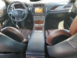 2019 Lincoln Continental Reserve z VIN 1LN6L9RP8K5602121, wystawiony jako Copart lot #58120285 z przebiegiem 85 348 mil mil oraz Szkoda całkowita • Salvage title. Historia ofert i sprzedaży dostępna na DreamBid. Obrazek 8.