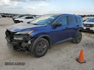 2023 Nissan Rogue S with VIN 5N1BT3AA6PC759488, listed as a Copart auction lot 43820495 with 39,509 mi miles and Salvage Title. Bid and sale history available at carsss.com. Image 1.
