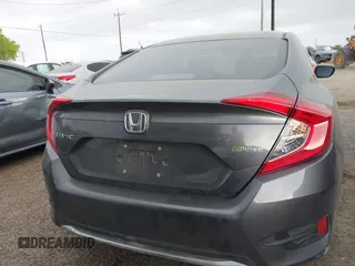 2021 Honda Civic LX z VIN 2HGFC2F64MH555769, wystawiony jako IAAI lot #41954218 z przebiegiem 58 785 mil mil oraz . Historia ofert i sprzedaży dostępna na DreamBid. Obrazek 17.