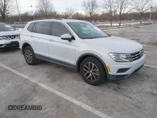2018 Volkswagen Tiguan SEL with VIN 3VV3B7AX7JM195624, listed as a IAAI auction lot 41308188 with 96,698 mi miles and . Bid and sale history available at DreamBid. Image 1.