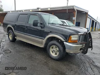 2001 Ford Excursion Limited z VIN 1FMSU43F31EC18728, wystawiony jako Copart lot #58974105 z przebiegiem 266 747 mil mil oraz Szkoda całkowita • Salvage title. Historia ofert i sprzedaży dostępna na DreamBid. Obrazek 4.