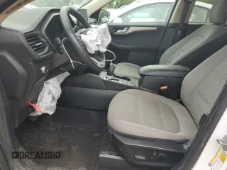 2020 Ford Escape SE z VIN 1FMCU9G68LUA37970, wystawiony jako Copart lot #53059865 z przebiegiem 66 207 mil mil oraz Szkoda całkowita • Salvage title. Historia ofert i sprzedaży dostępna na DreamBid. Obrazek 7.