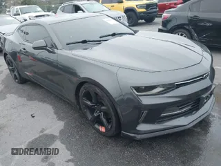 2017 Chevrolet Camaro 1LT with VIN 1G1FB1RX5H0216019, listed as a IAAI auction lot 41881997 with 84,505 mi miles. Bid and sale history available at carsss.com. Image 1.