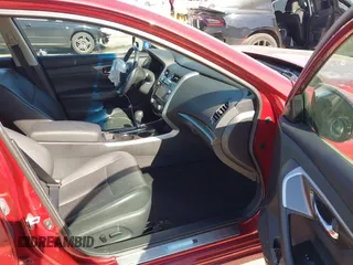 2015 Nissan Altima S with VIN 1N4AL3AP7FN300483, listed as a IAAI auction lot 41814182 with 30,446 mi miles and . Bid and sale history available at DreamBid. Image 5.