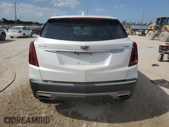 2021 Cadillac XT5 FWD Premium Luxury z VIN 1GYKNCRS7MZ115531, wystawiony jako Copart lot #53611095 z przebiegiem 34 931 mil mil oraz Szkoda całkowita • Salvage title. Historia ofert i sprzedaży dostępna na DreamBid. Obrazek 6.