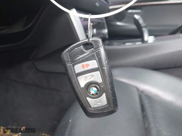 2015 BMW 5 Series Gran Turismo 535i with VIN WBA5M2C50FGH99162, listed as a IAAI auction lot 41875380 with NaN miles. Bid and sale history available at carsss.com. Image 11.