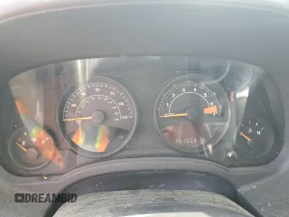 2016 Jeep Patriot Sport с VIN 1C4NJPBB5GD576504, выставлен на аукционе Copart как лот 55198875 с пробегом 131 553 миль миль и Списание • Salvage title. История ставок и продаж доступна на DreamBid. Изображение 9.