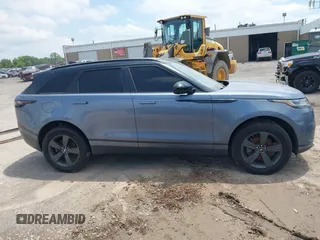 2018 Land Rover Range Rover Velar S z VIN SALYB2RN4JA744079, wystawiony jako IAAI lot #42392868 z przebiegiem 87 313 mil mil oraz . Historia ofert i sprzedaży dostępna na DreamBid. Obrazek 12.