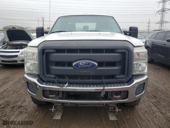 2013 Ford Super Duty F-350 SRW Lariat with VIN 1FT8X3B64DEB77676, listed as a Copart auction lot 48233475 with 205,292 mi miles and Clean Title. Bid and sale history available at carsss.com. Image 5.