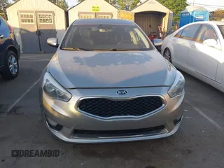 2014 Kia Cadenza Limited with VIN KNALN4D76E5143751, listed as a IAAI auction lot 42067722 with 197,660 mi miles. Bid and sale history available at carsss.com. Image 6.