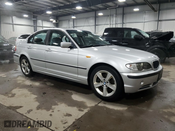2004 BMW 3 Series 330xi with VIN WBAEW53404PN34206, listed as a Copart auction lot 89312765 with 136,885 mi miles and Salvage Title. Bid and sale history available at carsss.com. Image 4.