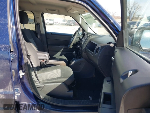 2016 Jeep Patriot Sport with VIN 1C4NJRBB9GD508797, listed as a IAAI auction lot 41692204 with 104,378 mi miles and . Bid and sale history available at carsss.com. Image 5.