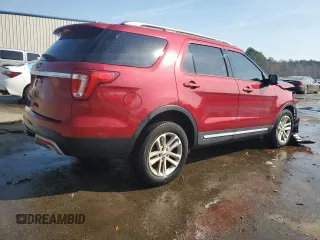 2017 Ford Explorer XLT with VIN 1FM5K7D81HGD34741, listed as a Copart auction lot 44147335 with 35,999 mi miles and Salvage title. Bid and sale history available at DreamBid. Image 3.