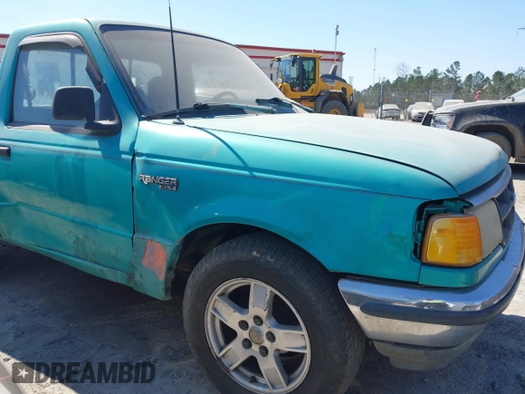 1994 Ford Ranger Splash with VIN 1FTCR10A8RPB83251, listed as a IAAI auction lot 41552632 with 211,719 mi miles. Bid and sale history available at carsss.com. Image 14.